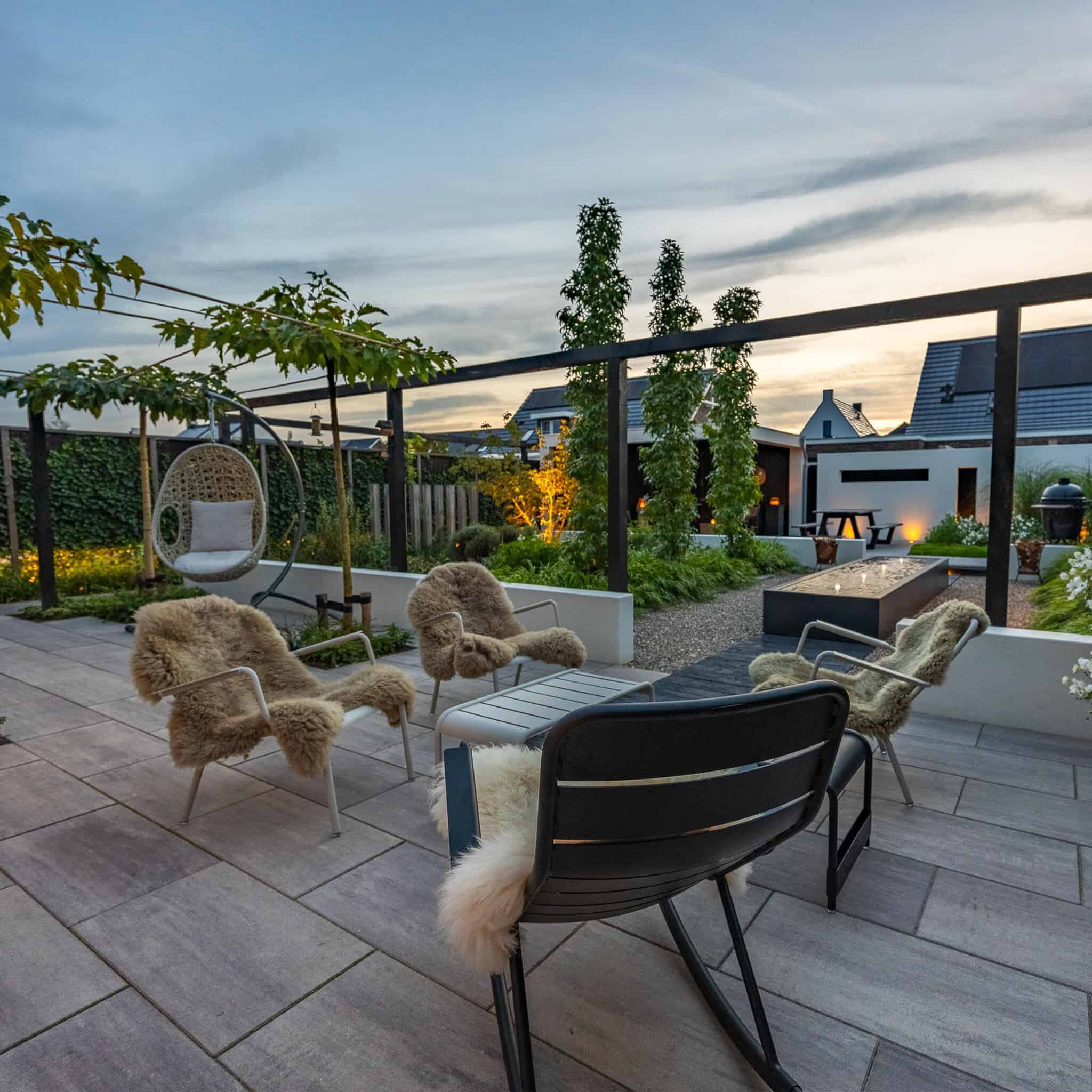 Tuinrenovatie-Dutch-Quality-Gardens-1x1-04